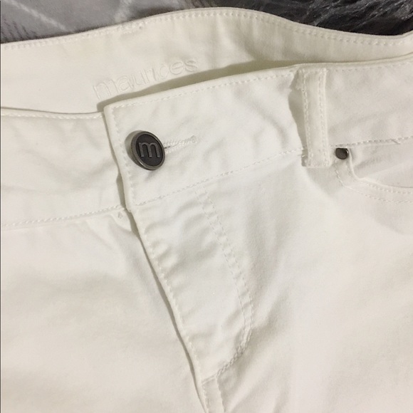 Fall/Winter White Straight Leg Soft Women’s Jeans - Picture 9 of 15